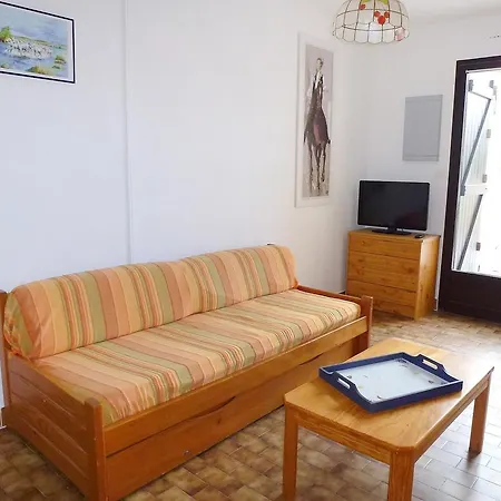 Holiday Home Les Maisons De La Plage-4 By Interhome Holiday home Le Grau-du-Roi