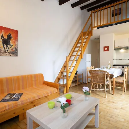 Holiday home Holiday Home Les Maisons De La Plage-4 By Interhome Le Grau-du-Roi