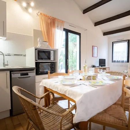 Holiday Home Les Maisons De La Plage-4 By Interhome