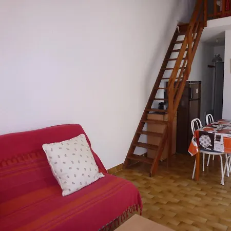 Holiday Home Les Maisons De La Plage-4 By Interhome Holiday home Le Grau-du-Roi